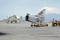 Photo: United States Navy, Douglas A-4 Skyhawk, 155026