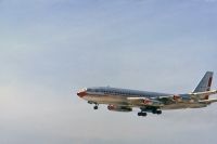 Photo: American Airlines, Boeing 720