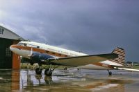 Photo: University of Florida Fighting Gators, Douglas DC-3, N166U