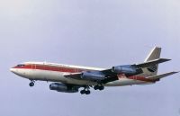 Photo: Continental Airlines, Boeing 720, N57205