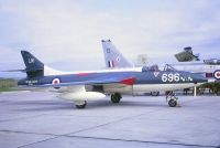 Photo: Royal Navy, Hawker Hunter, XE689